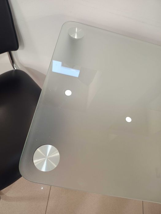 Стол стеклянный 4шт б/у