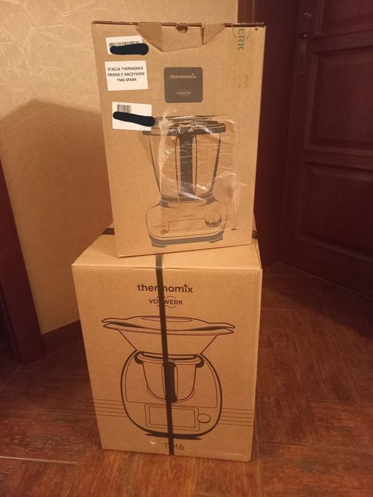 Thermomix TM6 czarny szampański ze stacją Friend limitowana edycja