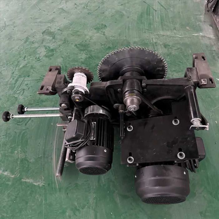 Верстат форматно-розкроювальний FDB Maschinen FR 32B