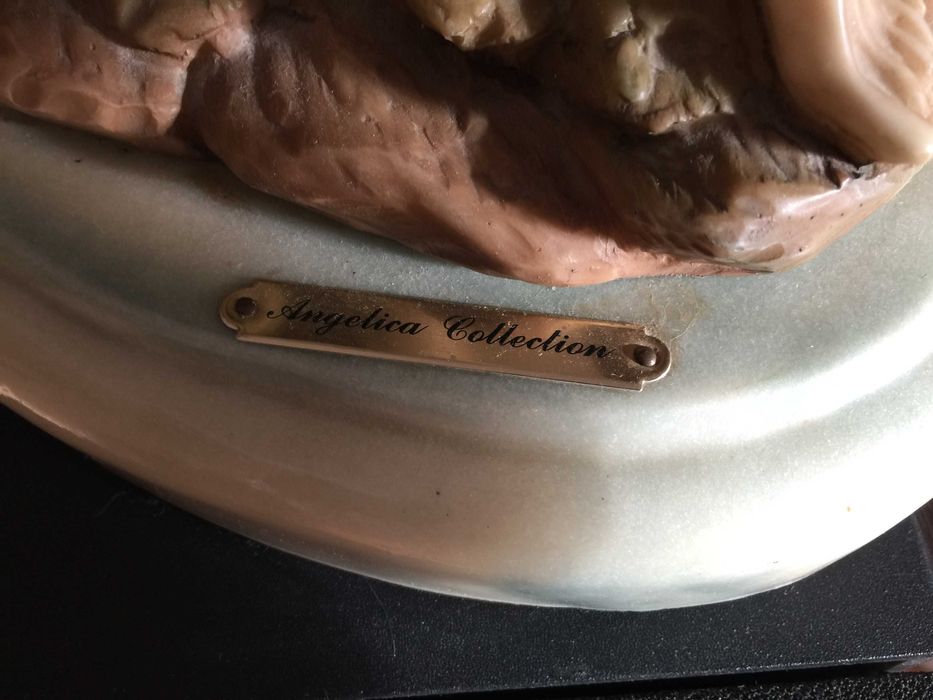 Piękna Włoska Lampka Nocna Postaciowa Marmur Alabaster