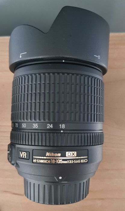 Aparat NIKON D5600 + Obiektyw 18-105 VR kit - stan idealny
