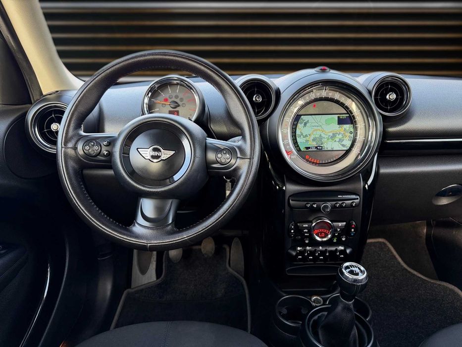 Mini Countryman CALL4 Cooper D GPS+Panoramico - 235€ p/mes