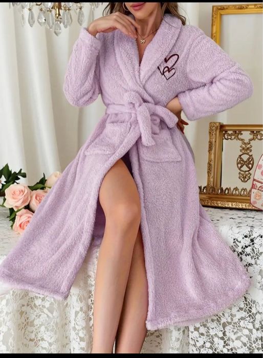 Халат жіночій М , новий.