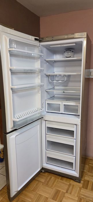 Lodówka, lodowko-zamrażarka 187cm.