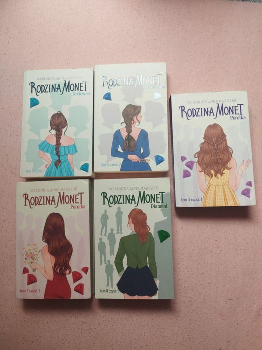 książki z serii "Rodzina monet"  Weronika Anna Marczak