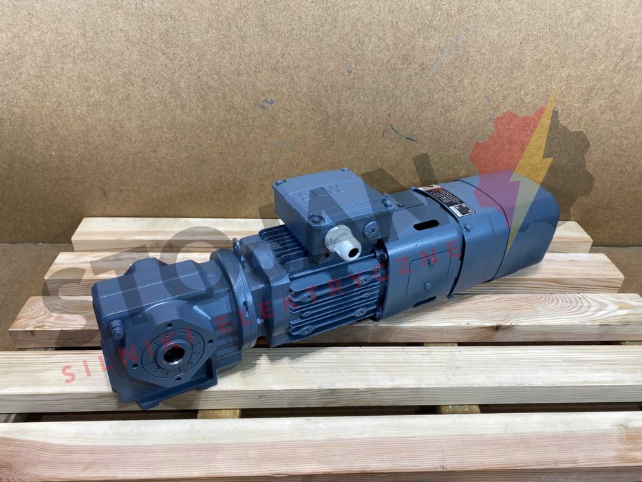 motoreduktor / przekładnia 0,55kW 200obr. 3fazowy SEW