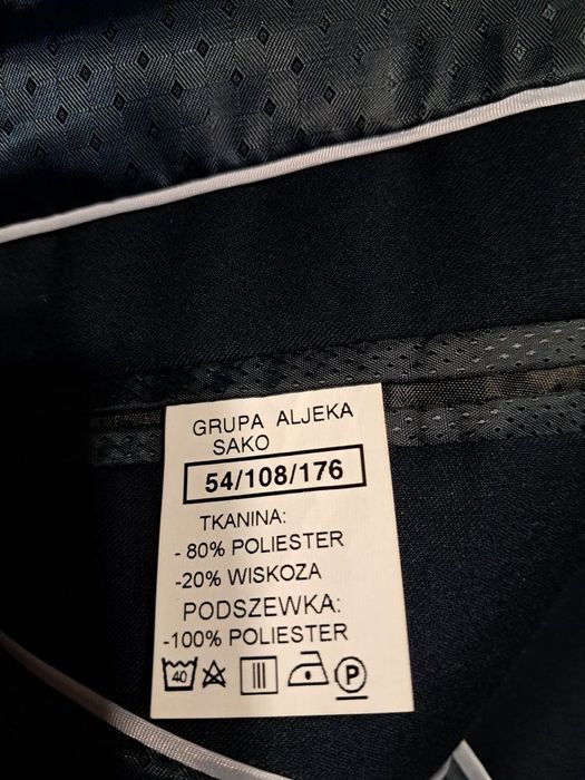 Garnitur męski 176/108/54