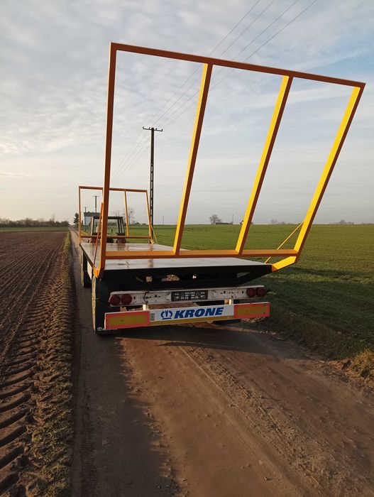 Przyczepa do słomy, bel, balotów KRONE