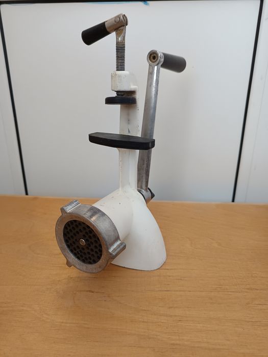 Мясорубка ручная, алюминиевая ГОСТ