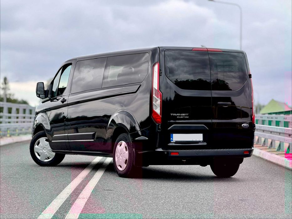Ford Transit 9-osobowy – wynajem busa | Legnica