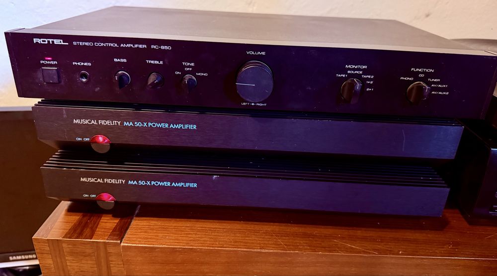 Conjunto Hi-Fi Vintage: Musical Fidelity + Rotel + Technics + Pioneer