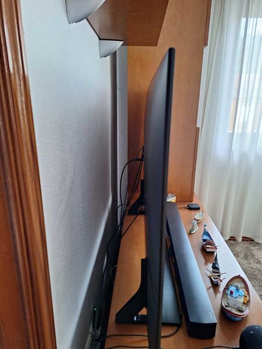 TV Samsung 4k 50BU8500 C/Nova