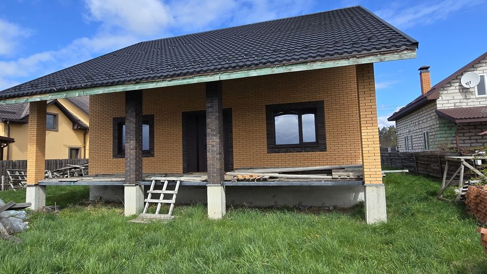 Продаж будинку на початку с.Глибочиця