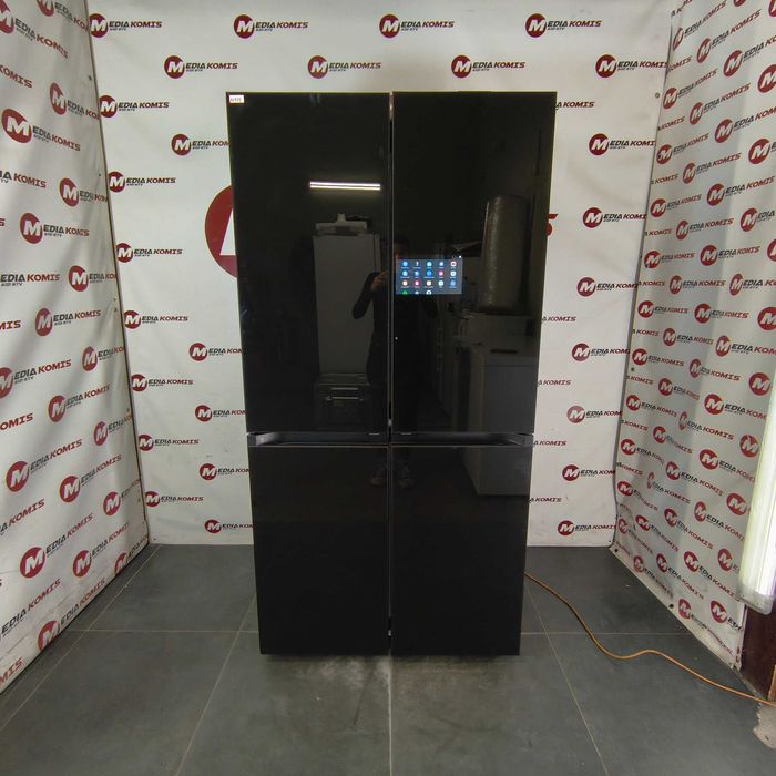 Lodówka Samsung RM90F67CEC [2 lata gwar] E / 185,3 cm wysokości / 654 litry / 35 dB