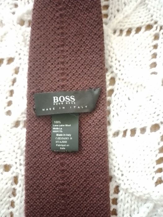 Вовняна краватка бренд Hugo Boss, тренд сезону