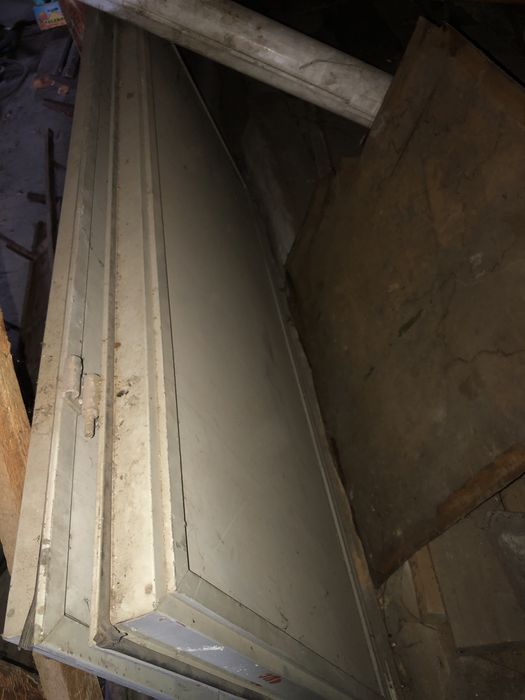 Двері металеві 2*0,9 м металические залізні вхідні 2 шт