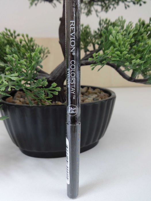 Revlon ColorStay Eye Liner