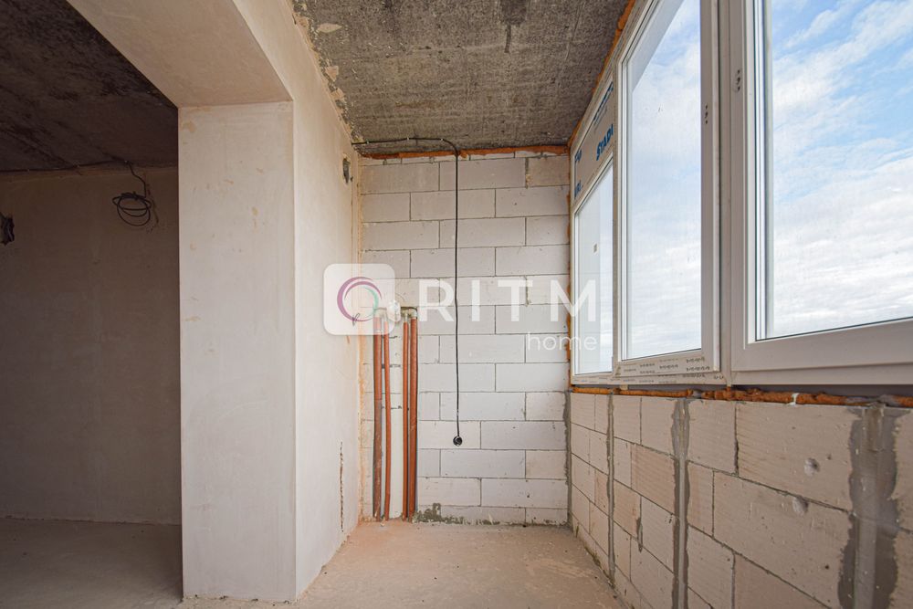 Простора 2-кімнатна квартира в новобудові, вул. Котляревського, 69