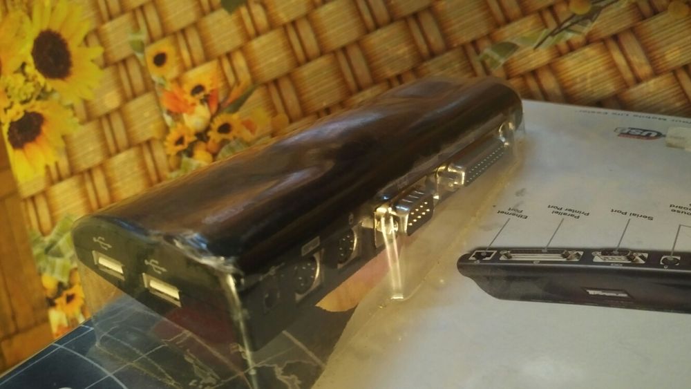 Док-станция Targus mobile docking station.