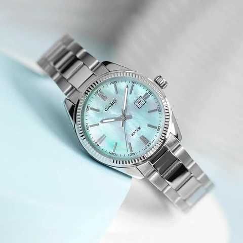 Zegarek damski Casio LTP-1302DS-2AVDF