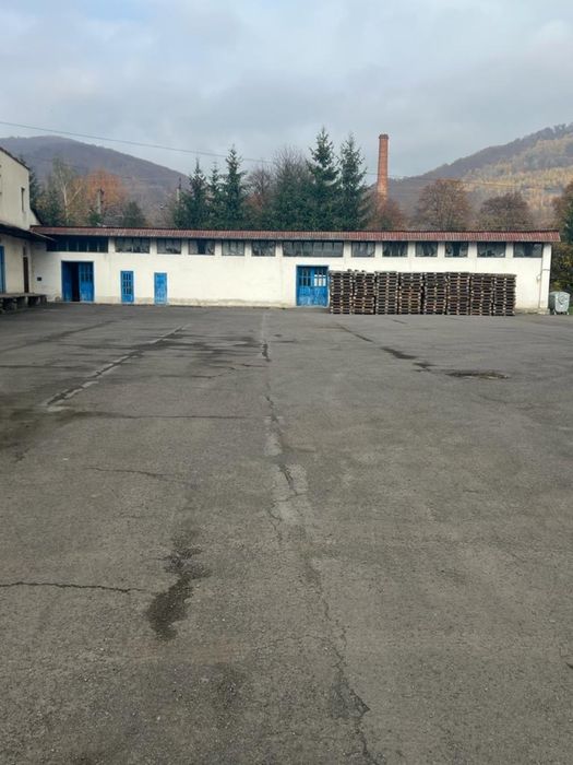 Виробничо-складський комплекс із адмінбуд на воасній ділянці 1.5  га