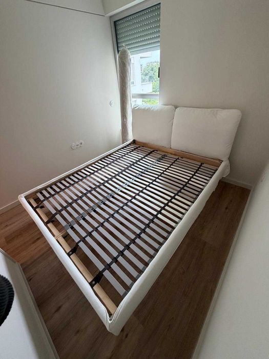 Estrutura de cama de casal  | Excelente Estado