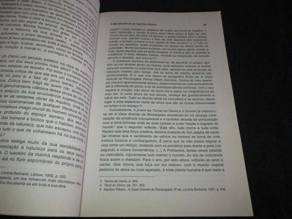 Livro A horas e desoras Urbano Tavares Rodrigues Autografado