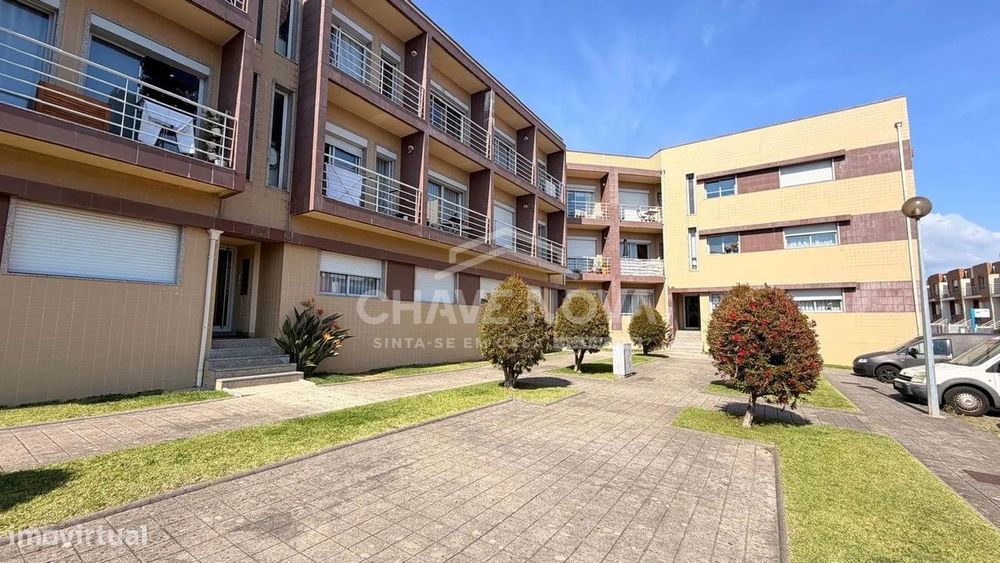 T2 em Baguim do Monte – Último Piso junto ao Continente - Bom dia — Baguim do Monte, Porto
