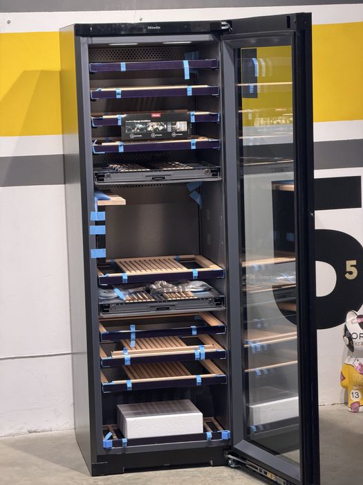 L U X U R Y®️ Найбільша Винна шафа Miele KWT 4999 F. 26й рік. ТоП