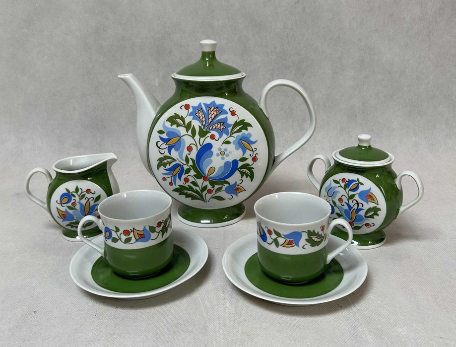 Zestaw porcelany Lubiana w zielone kaszubskie wzory