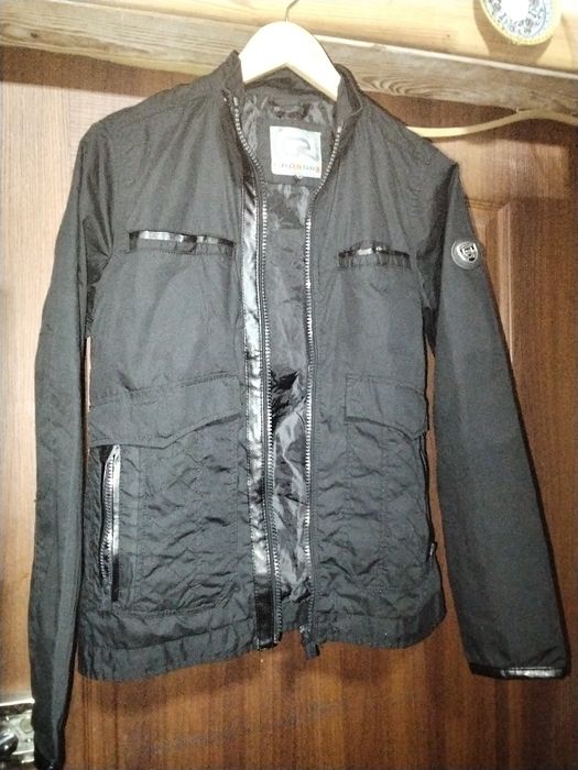 Ветровки мужские три штуки. Одним лотом.