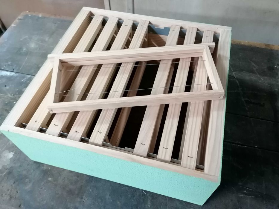 Meia alça lusitana - Abelhas