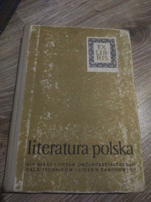 Książka literatura polska