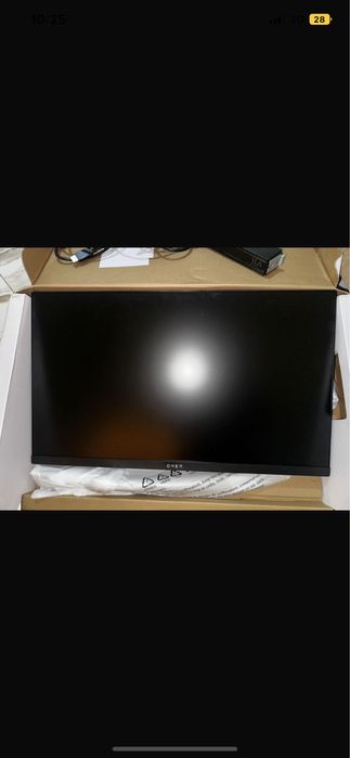 Monitor para jogos com diagonal de 68,6 cm , 27 polegada
