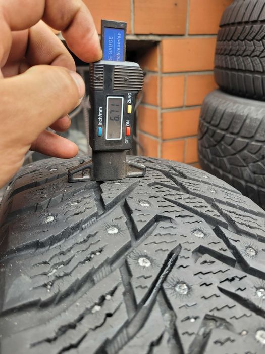 Opony Zimowe 225/65R17 Nokian Hakkapelitta 8 4sztuki Montaż
