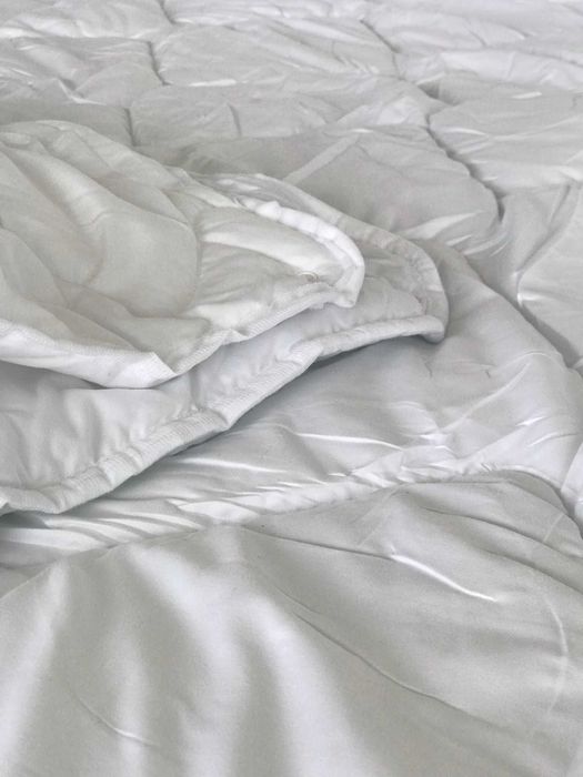 Kołdra pikowana podwójna 4 pory roku antyalergiczna 160x200 nowa