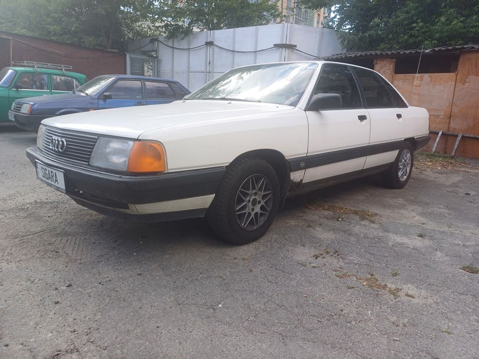 Продаю Ауді 100 с3