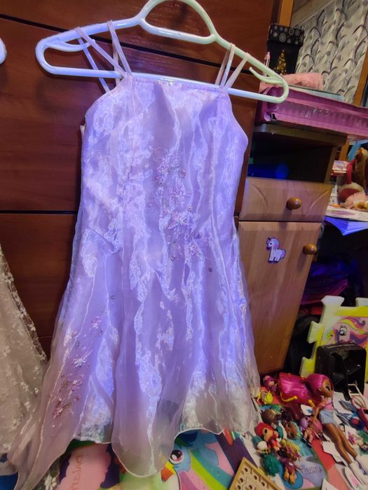 Плаття нарядні новорічні