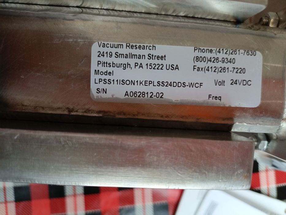 Вакумна заслонка з ротаційним приводом