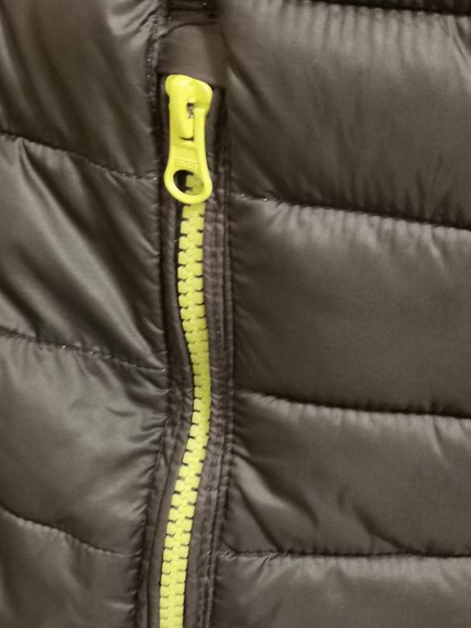 Стильная подрастковая куртка