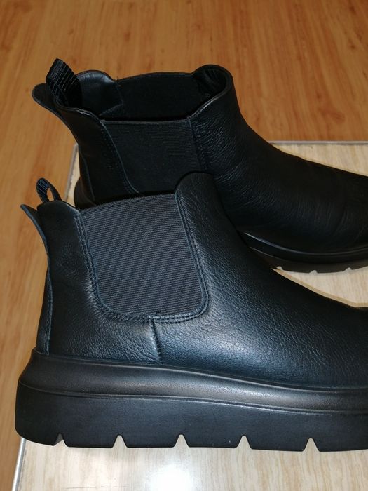 Жіночі ботинки Ecco.