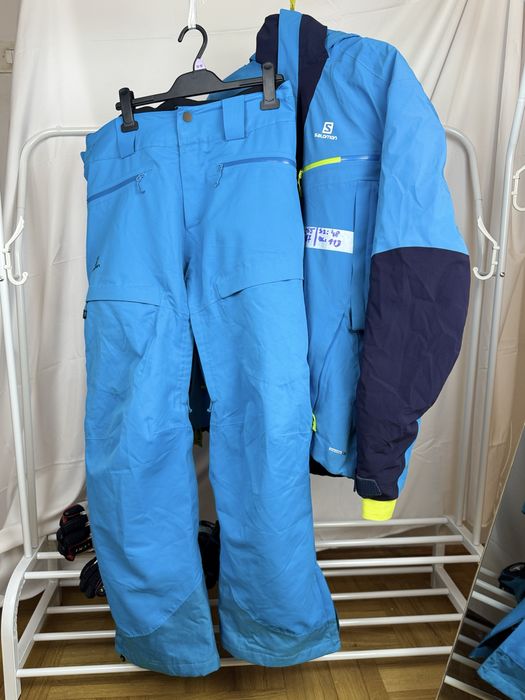 Topowa odzież Narciarska- spodnie, kurtki, komplety-Najlepsze marki