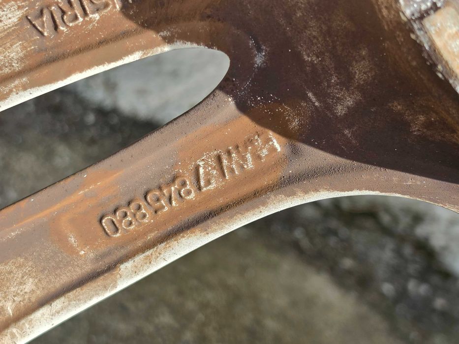 Jantes BMW 18" Pack M com Pneus 225.45.18 + 255.40.18