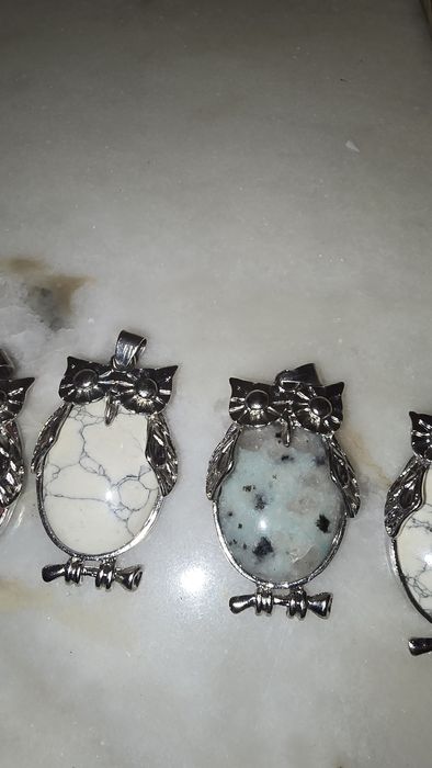 Pendente em forma de mocho