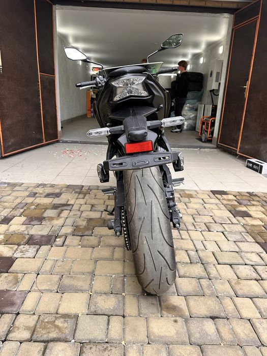 Kawasaki Z650 (2023) — Родной пробег 5 тыс. км, 1 владелец (ABS + Traction Control)