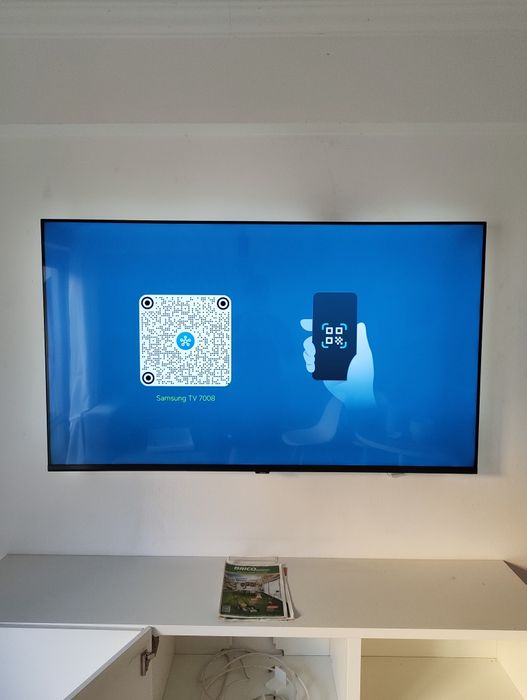 Televisão SAMSUNG - 65" / 165cm 4K Crystal UHD Smart TV