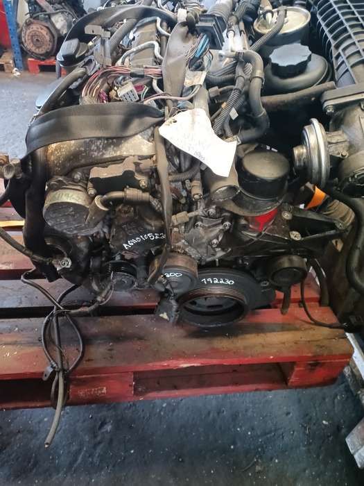 Motor Mercedes W203 143cv OM611.962
