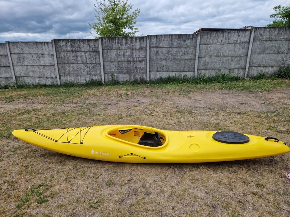 Nowy Kajak Zwałkowy Crossover 3.9 z skegiem, schowkami, olinowaniem