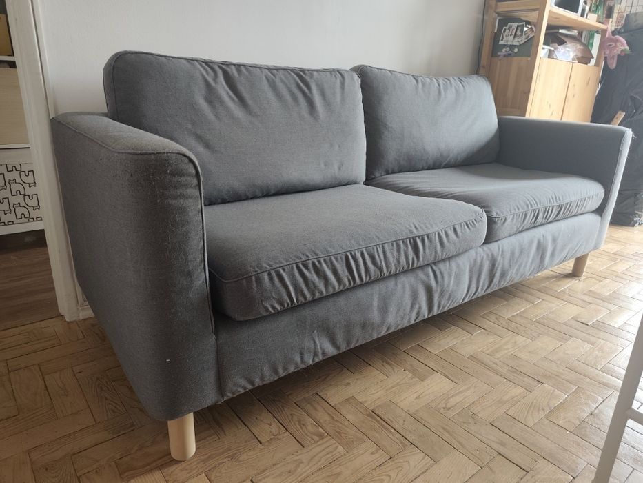 Sofá PÄRUP 3 lugares
