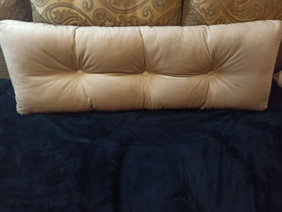 Подушки на диван піддон